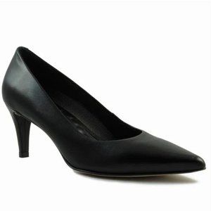 Black patent pump - Walking Cradles
